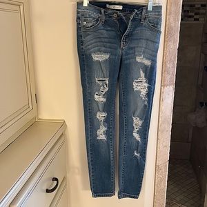 KanCan distressed jeans